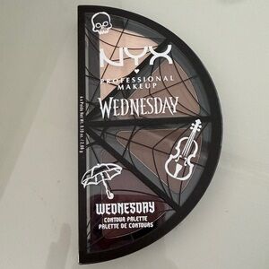 Nyx x Wednesday contour pallet nwt
